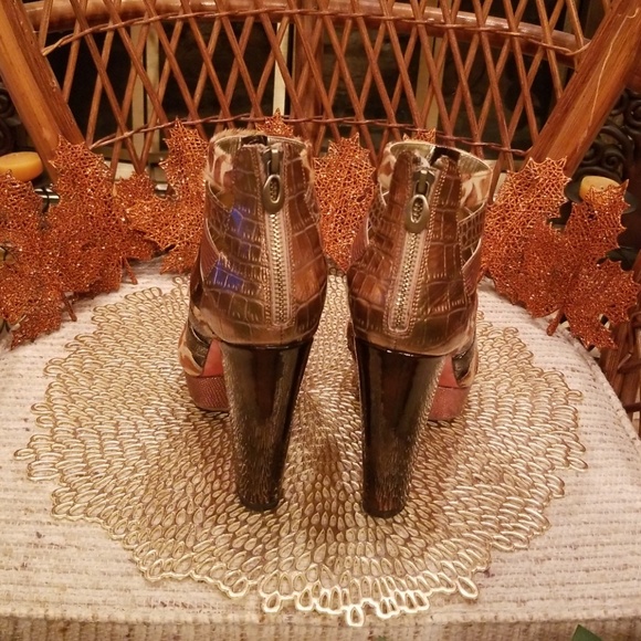 Luichiny Rear Zip Mixed Media Leather Animal Print Platform Sandal Booties - Picture 8 of 13